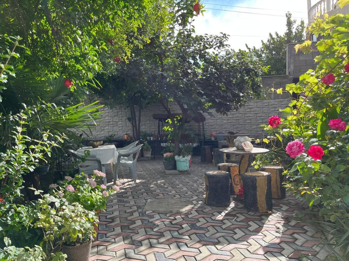 Ortachala Summer House Tbilisi Eksteriør bilde